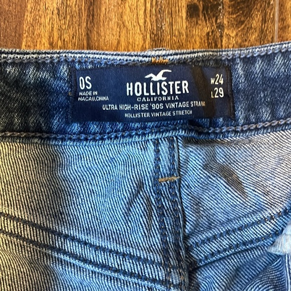 HALF-CHECKER HOLLISTER STRAIGHT LEG JEANS - Picture 2 of 3